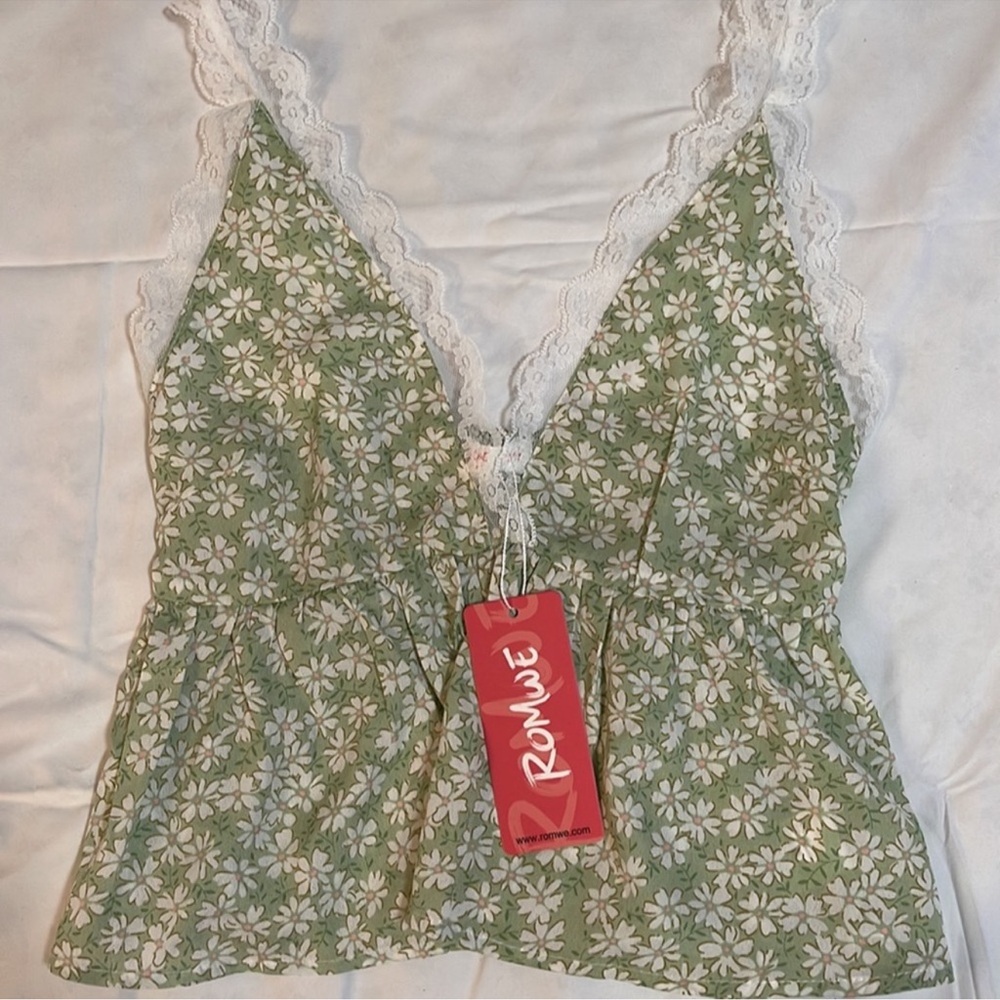 NWT Floral V Neck Top